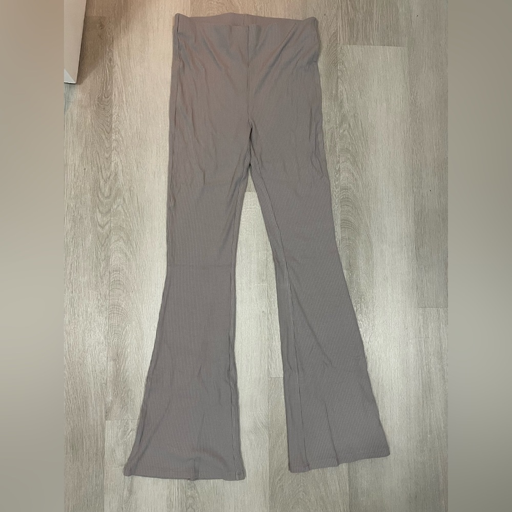 Ribbed flare pant